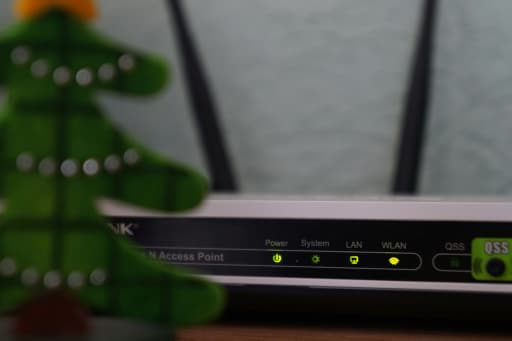 Business Wi-Fi router